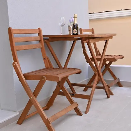 Calliope's Rhodes Comfort * Rhodes City