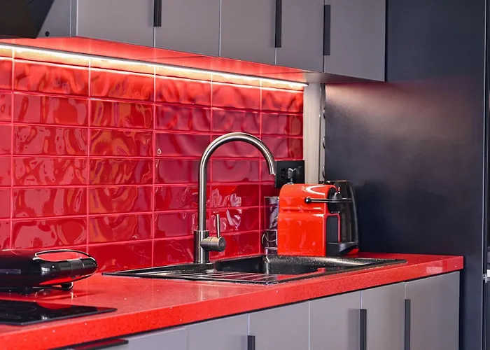 Calliope's Rhodes Comfort Rhodes City