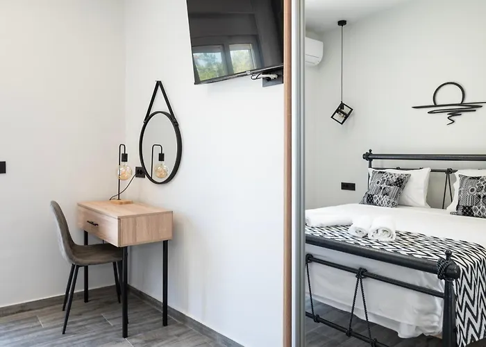 Calliope's Rhodes Comfort Lejlighed *